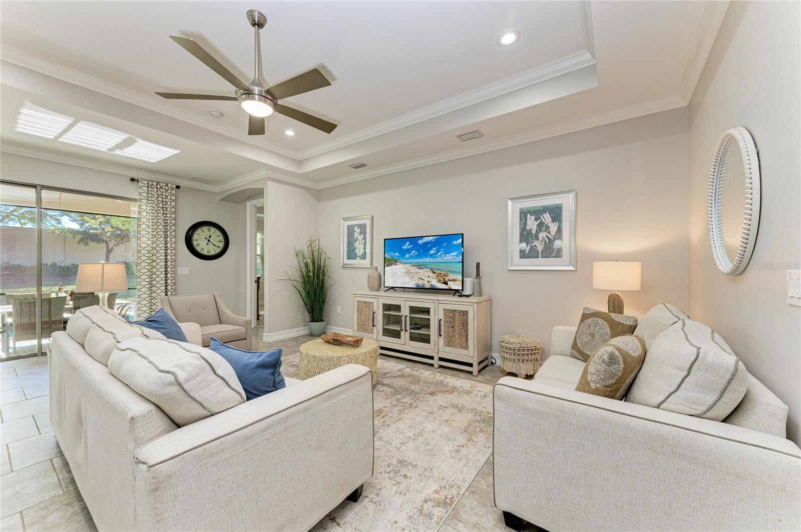 Image 12 of 77 For 131 Maraviya Boulevard