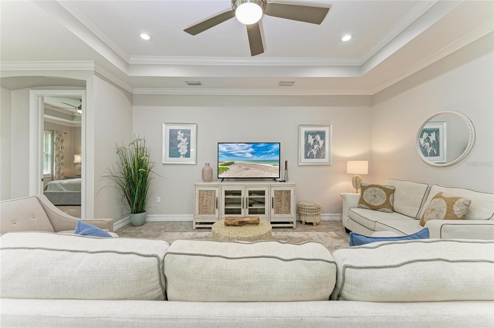 Image 13 of 77 For 131 Maraviya Boulevard