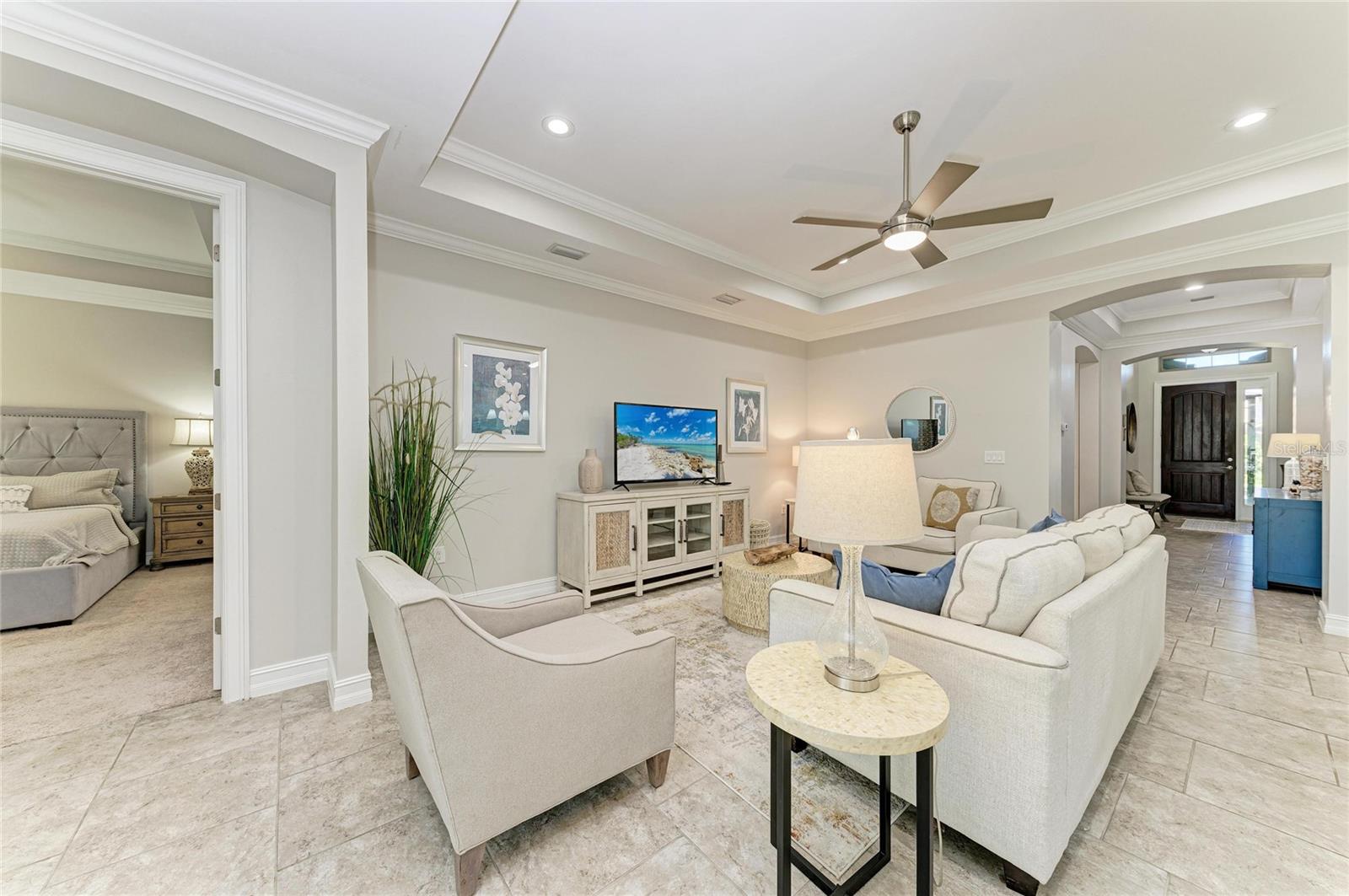 Image 15 of 77 For 131 Maraviya Boulevard