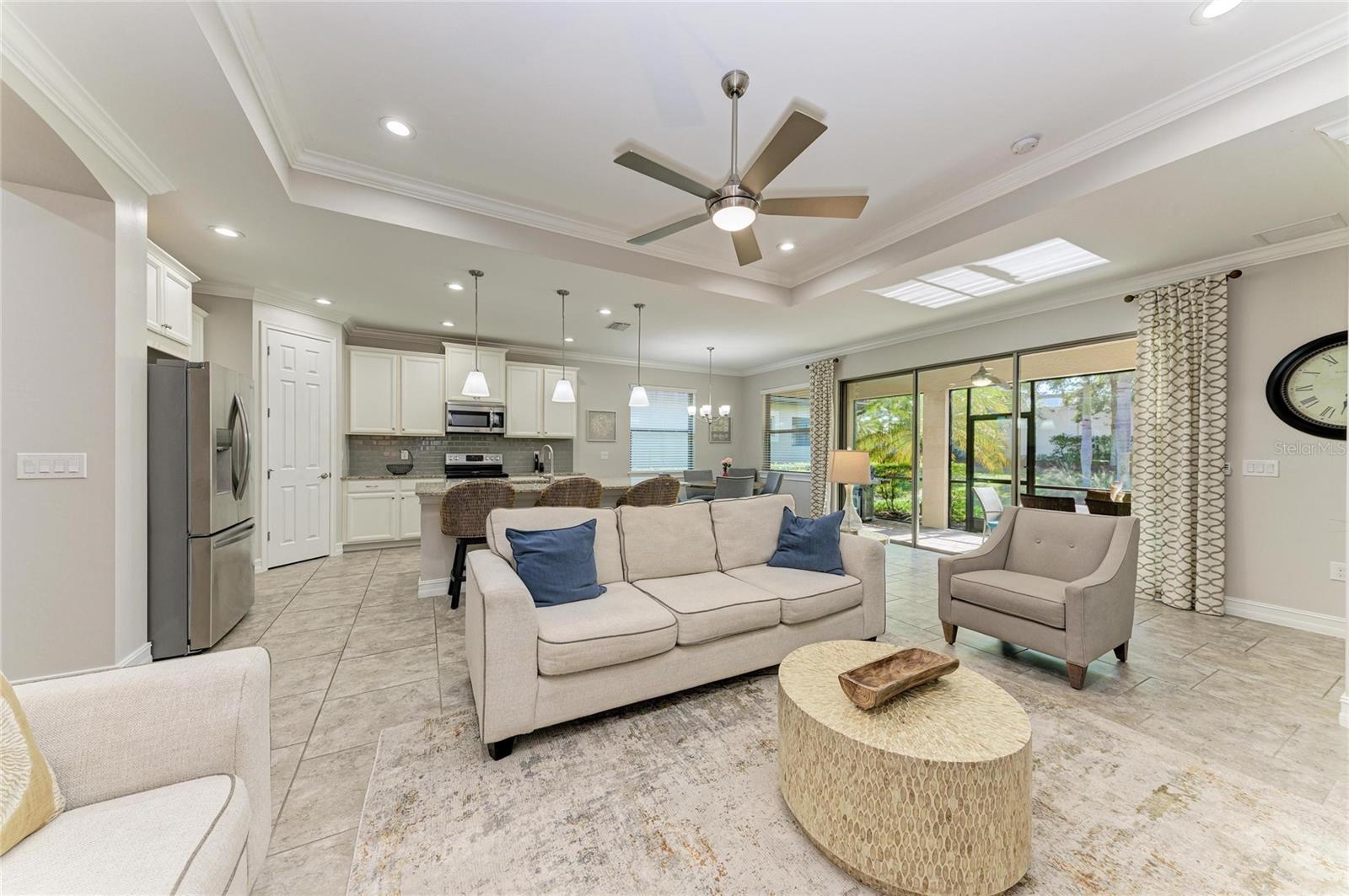 Image 16 of 77 For 131 Maraviya Boulevard