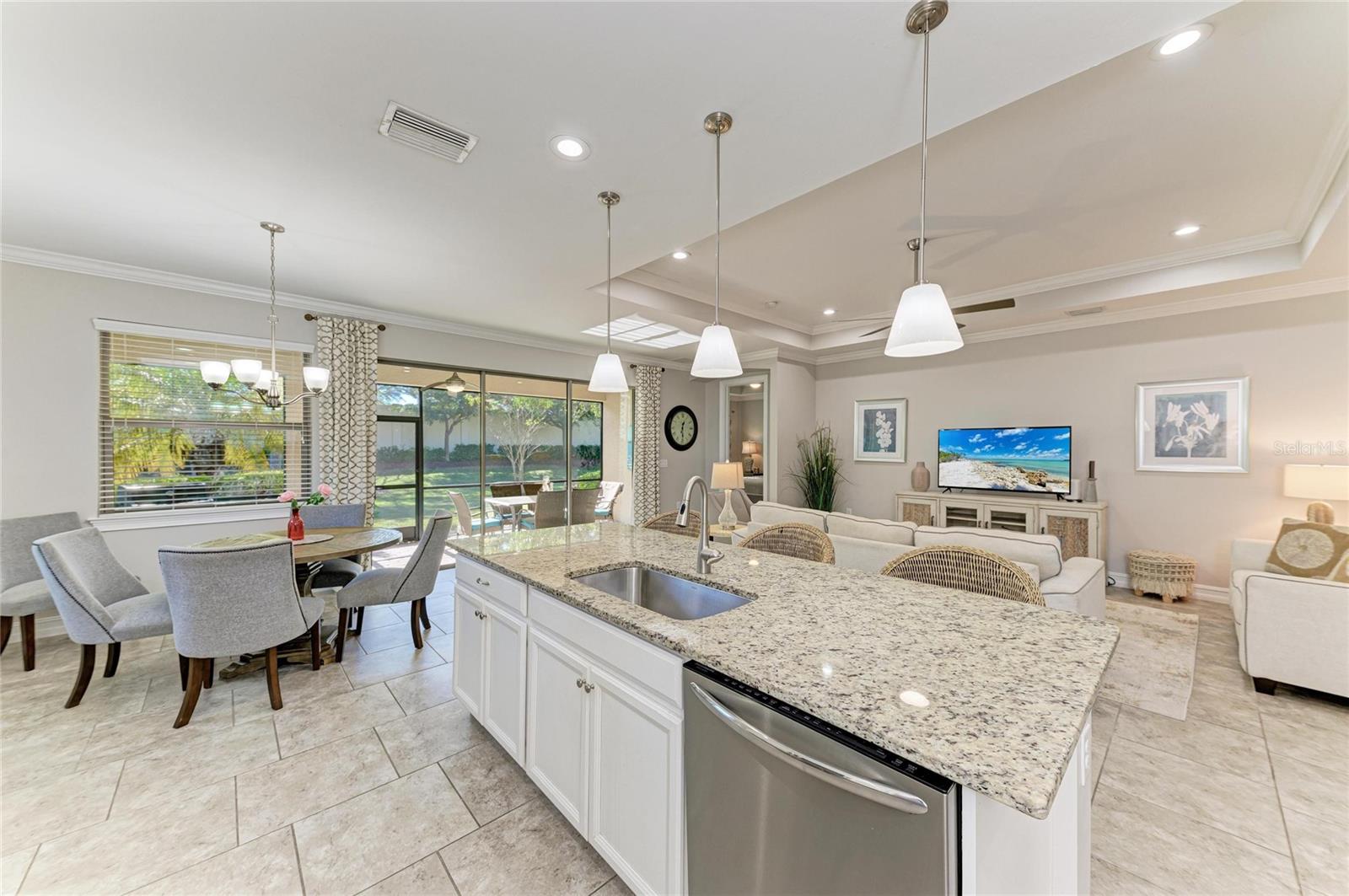 Image 30 of 77 For 131 Maraviya Boulevard