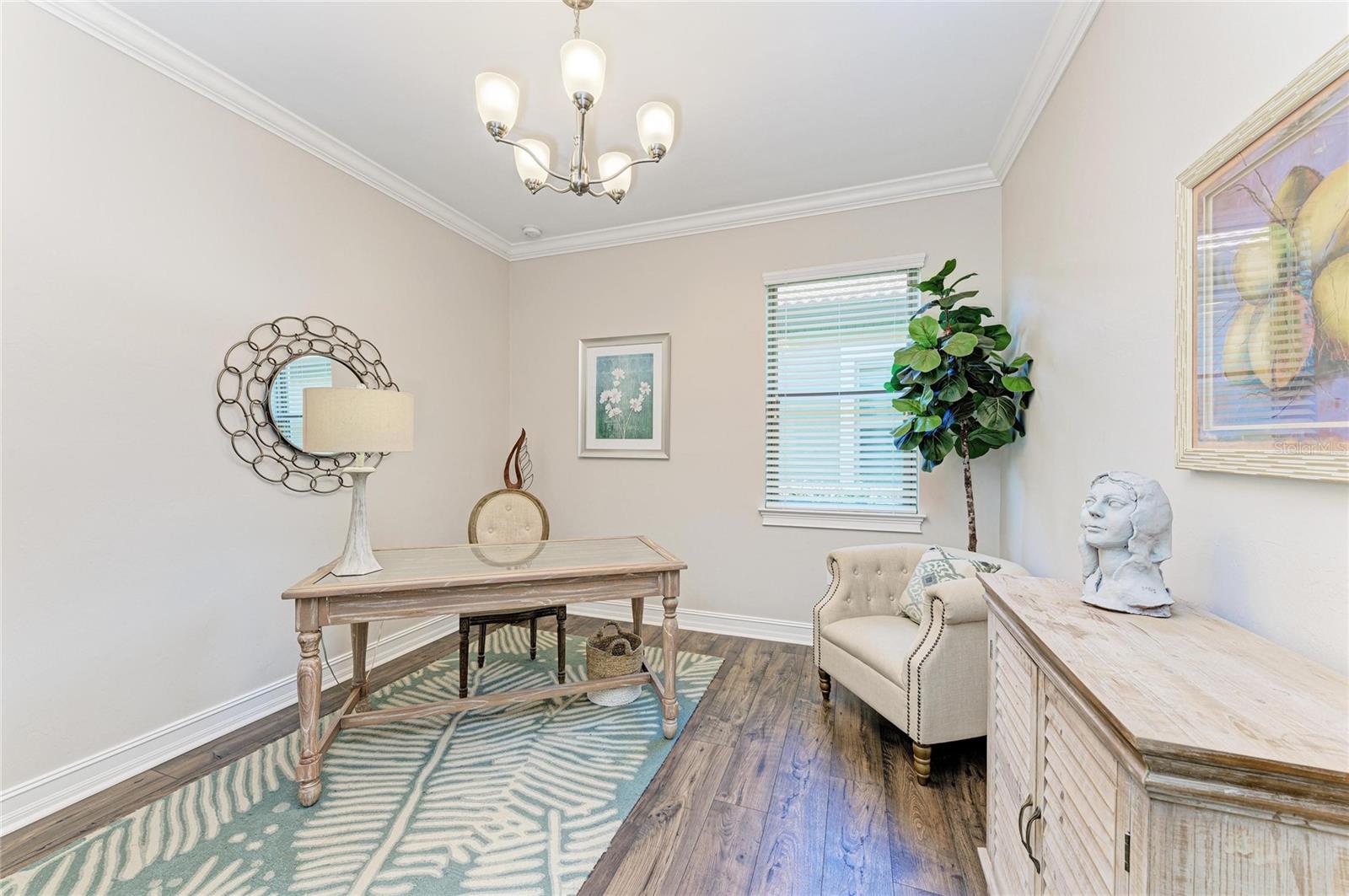 Image 38 of 77 For 131 Maraviya Boulevard