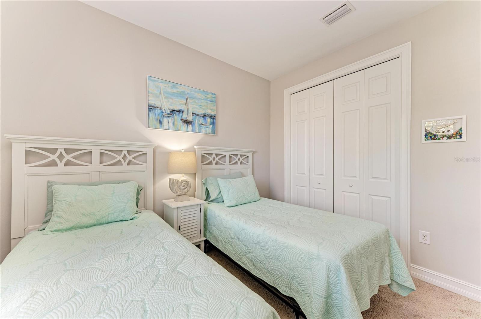 Image 41 of 77 For 131 Maraviya Boulevard