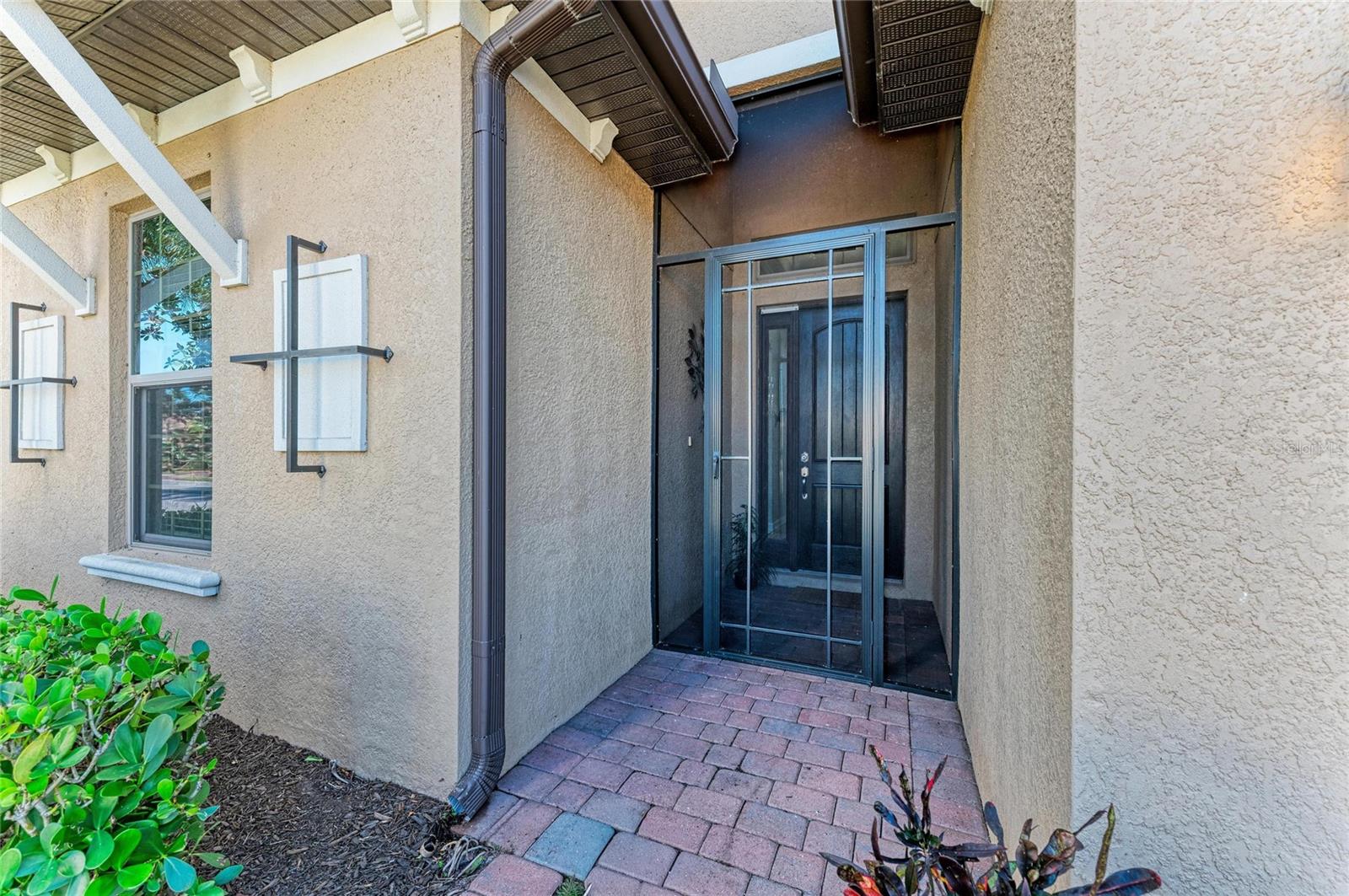 Image 9 of 77 For 131 Maraviya Boulevard