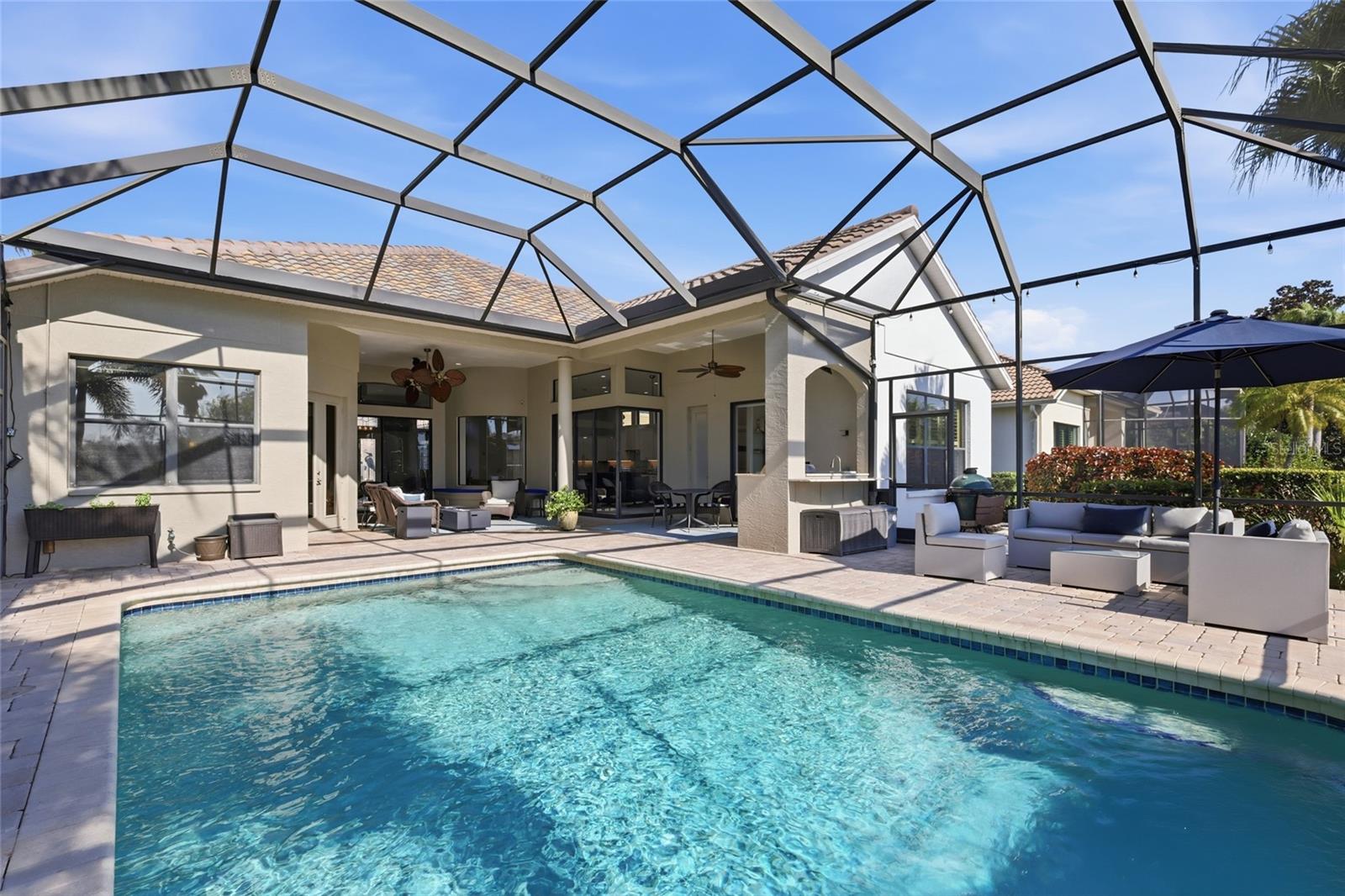 Image 5 of 56 For 7060 Whitemarsh Circle