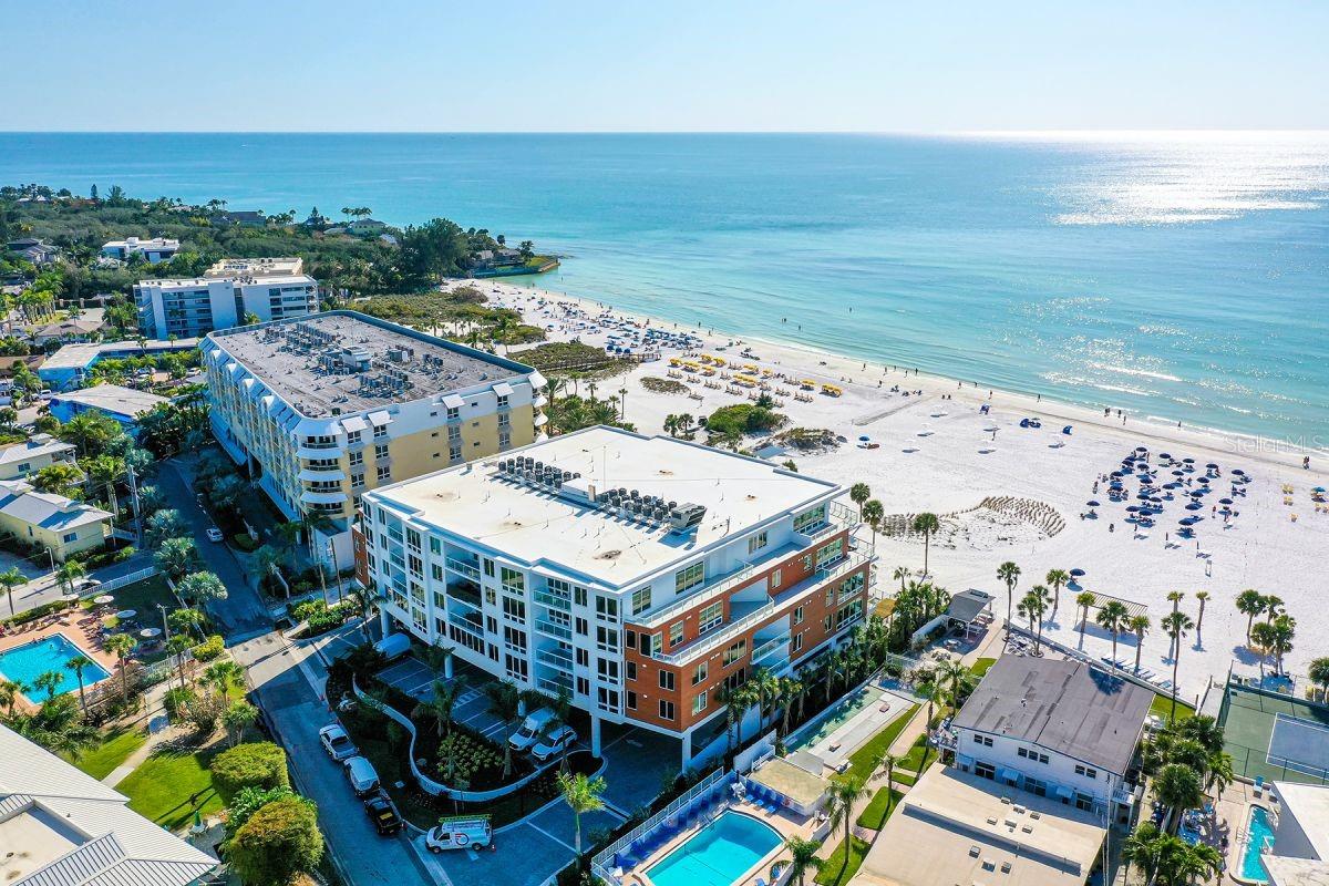 Image 2 of 47 For 1035 Seaside Drive 501