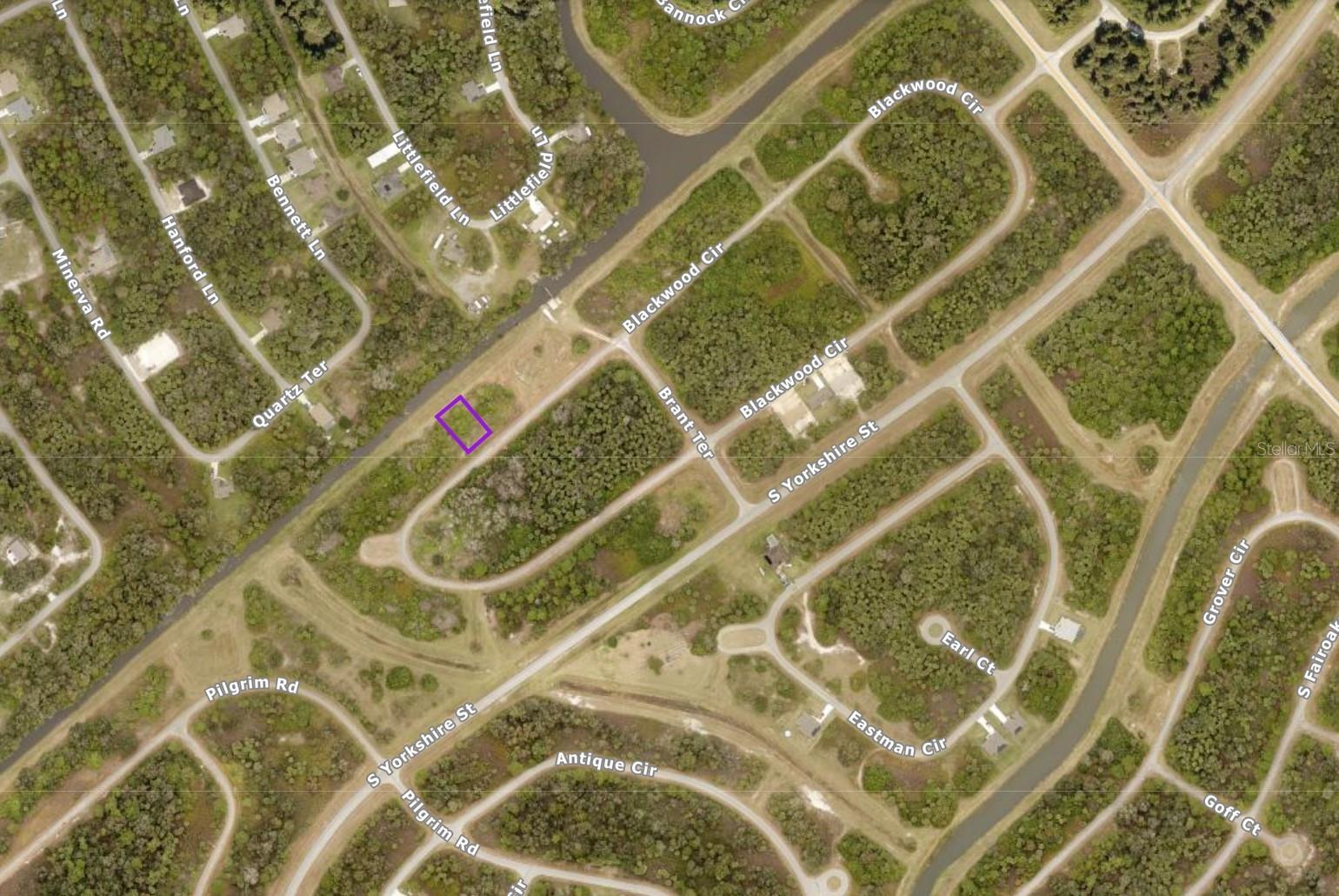 Listing photo id 0 for 1134209220 Blackwood Circle