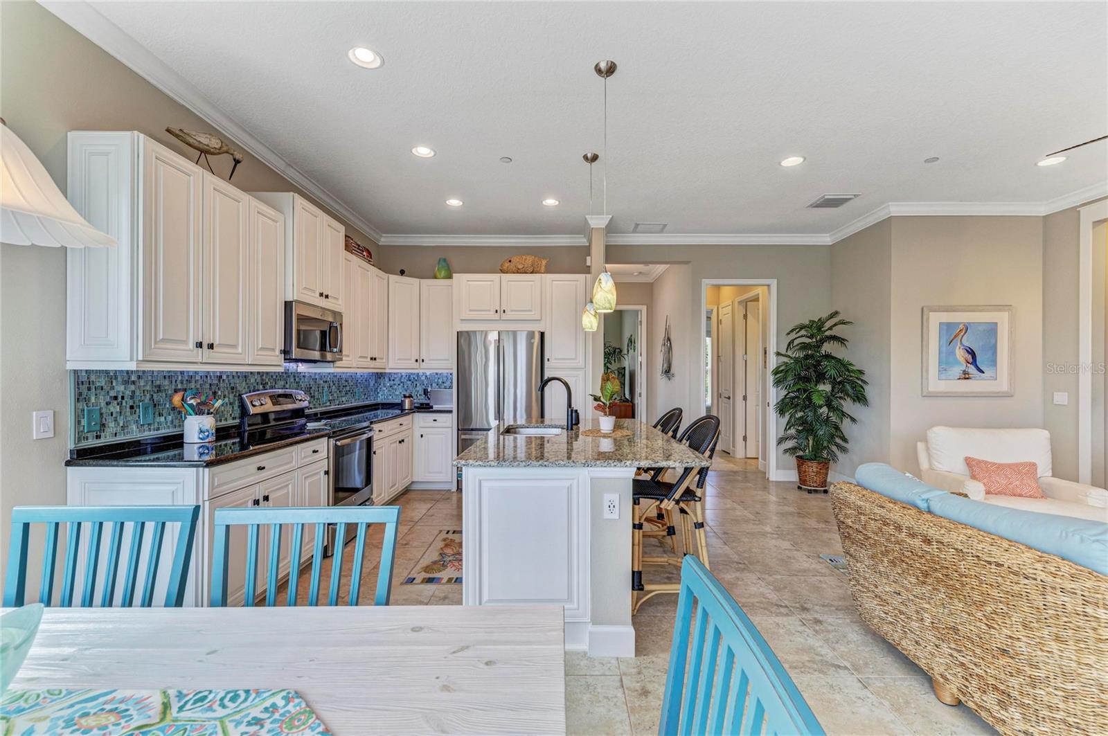 Image 13 of 100 For 229 Sapphire Lake 101