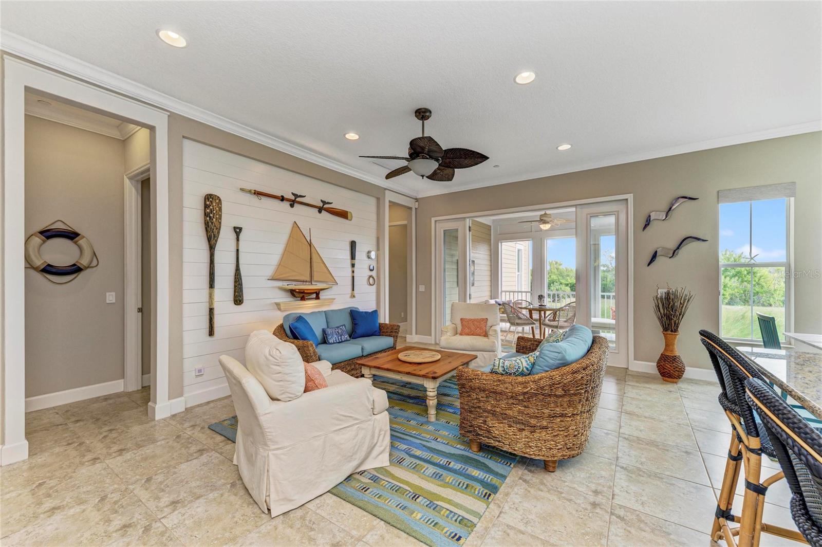 Image 15 of 100 For 229 Sapphire Lake 101