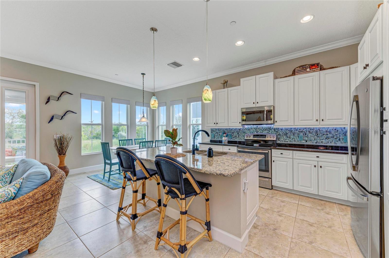 Image 22 of 100 For 229 Sapphire Lake 101