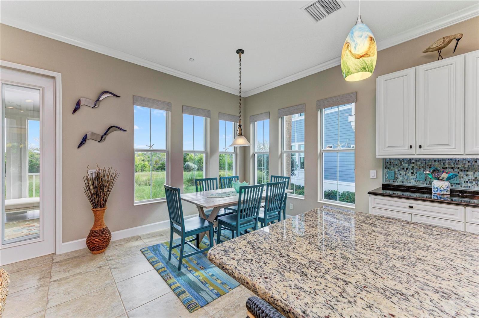 Image 24 of 100 For 229 Sapphire Lake 101