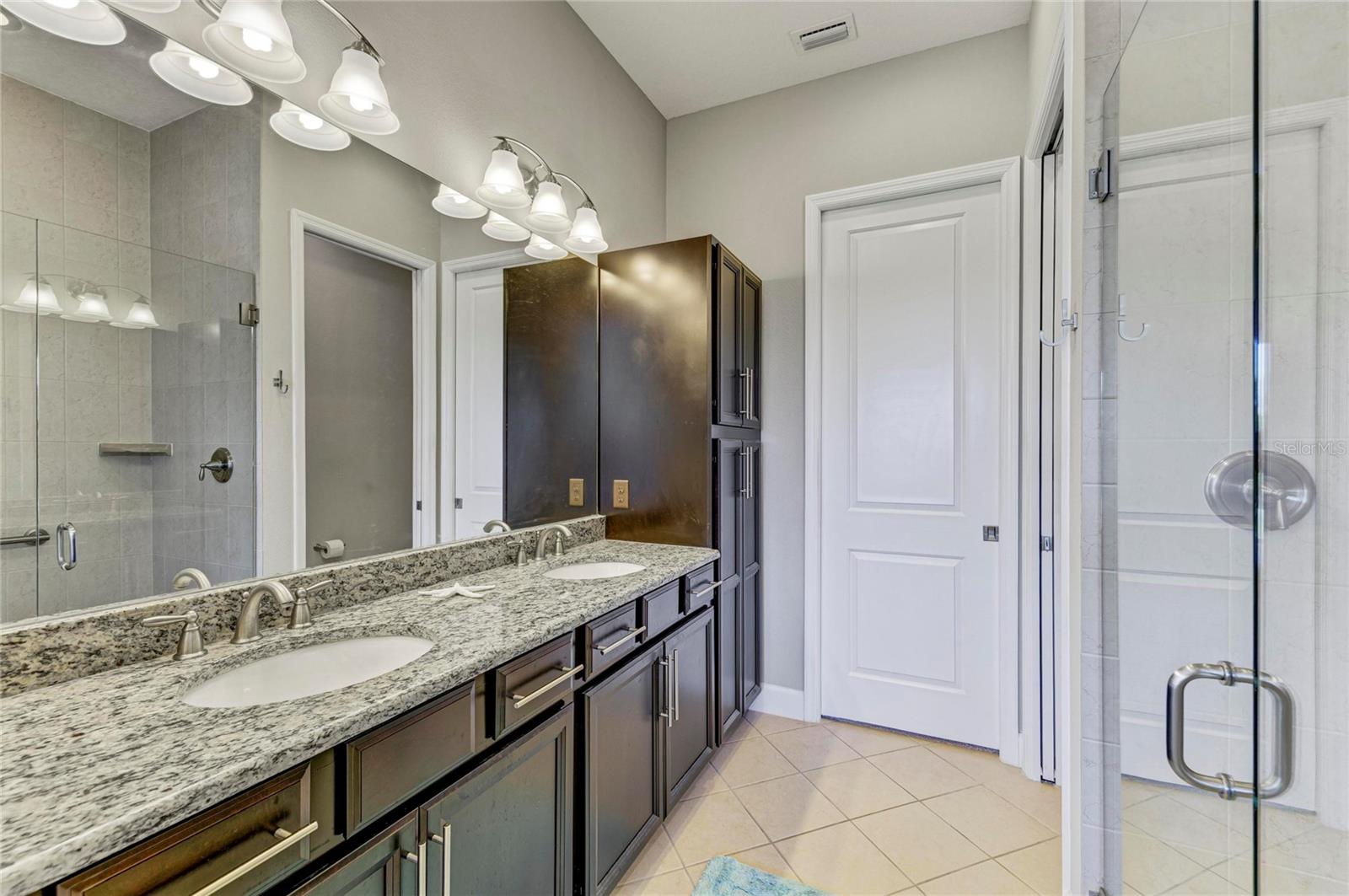 Image 41 of 100 For 229 Sapphire Lake 101