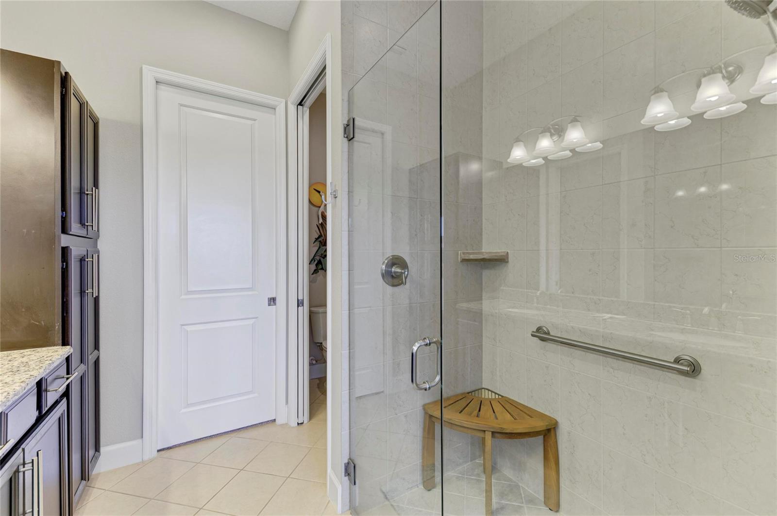 Image 42 of 100 For 229 Sapphire Lake 101