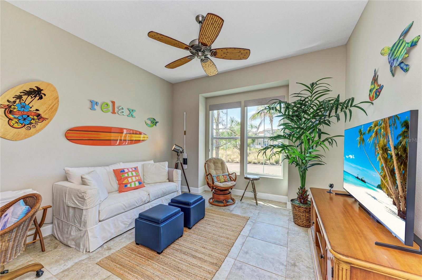 Image 53 of 100 For 229 Sapphire Lake 101