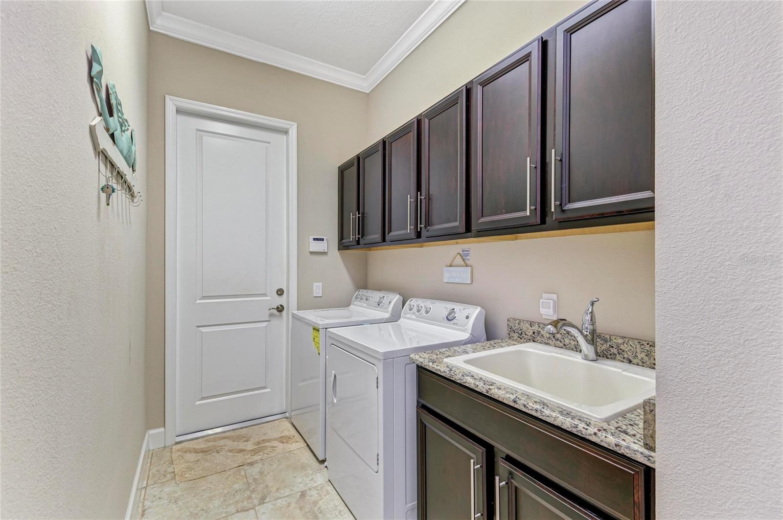 Image 58 of 100 For 229 Sapphire Lake 101