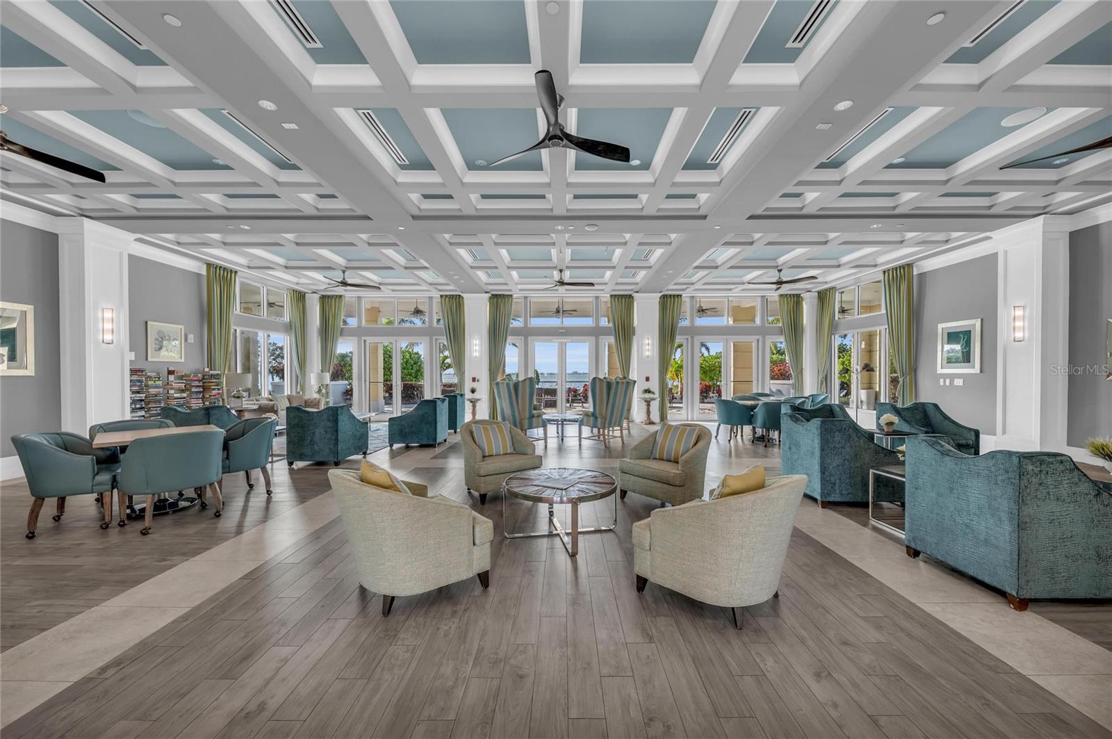 Image 71 of 100 For 229 Sapphire Lake 101