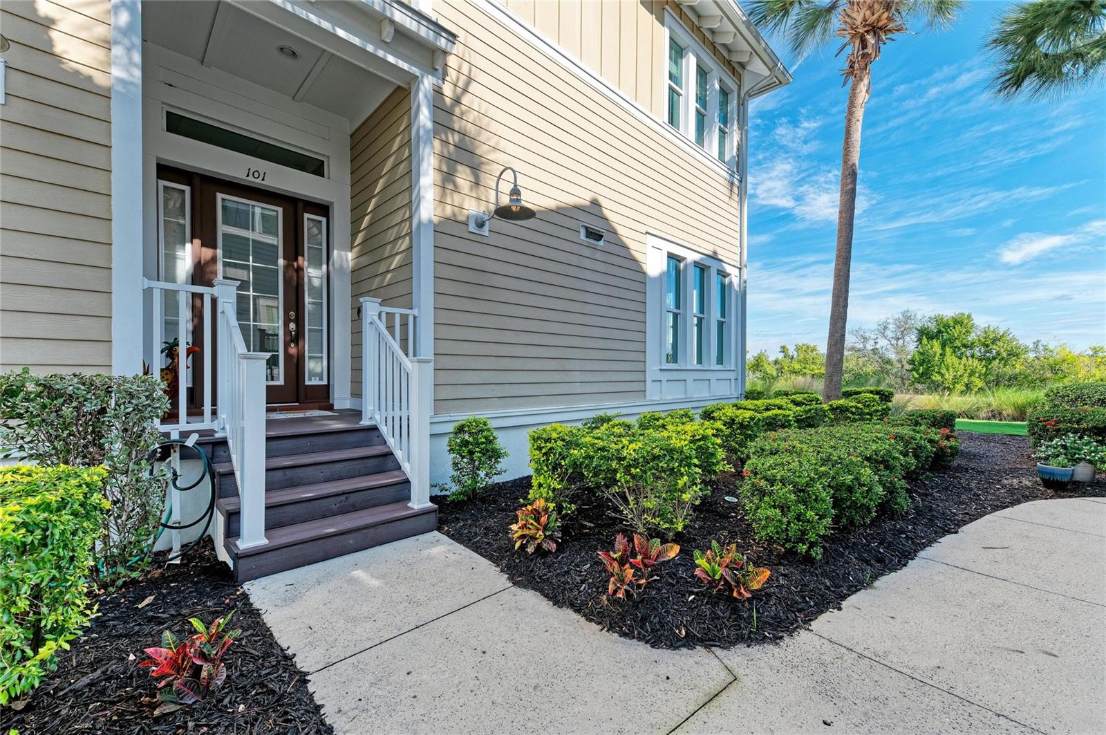 Image 8 of 100 For 229 Sapphire Lake 101