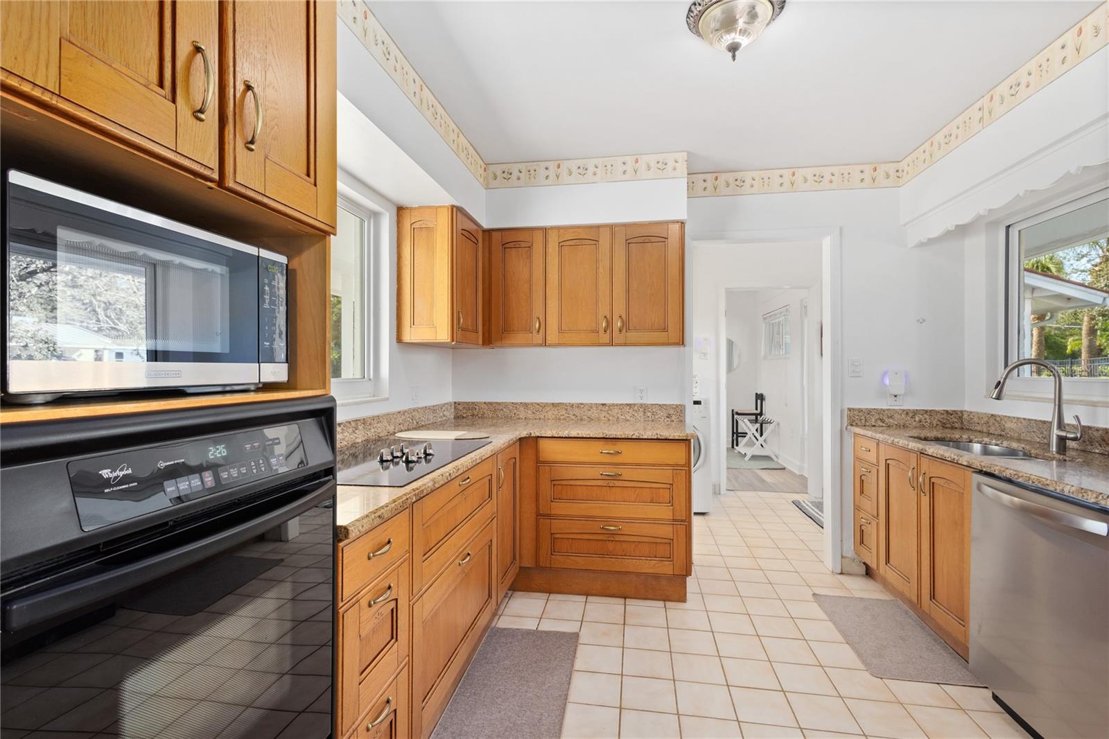 Image 10 of 25 For 211 Louella Lane