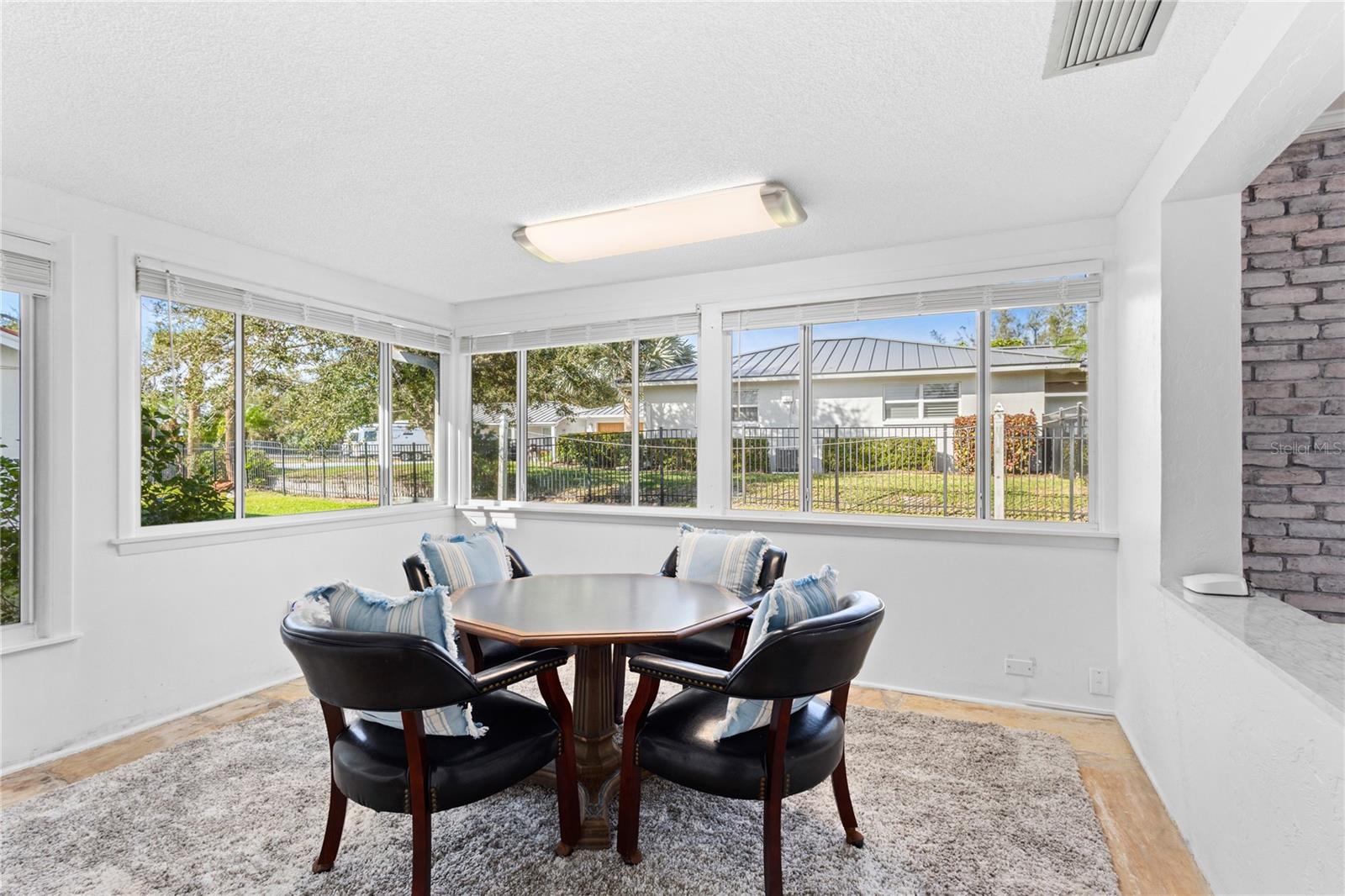 Image 9 of 25 For 211 Louella Lane