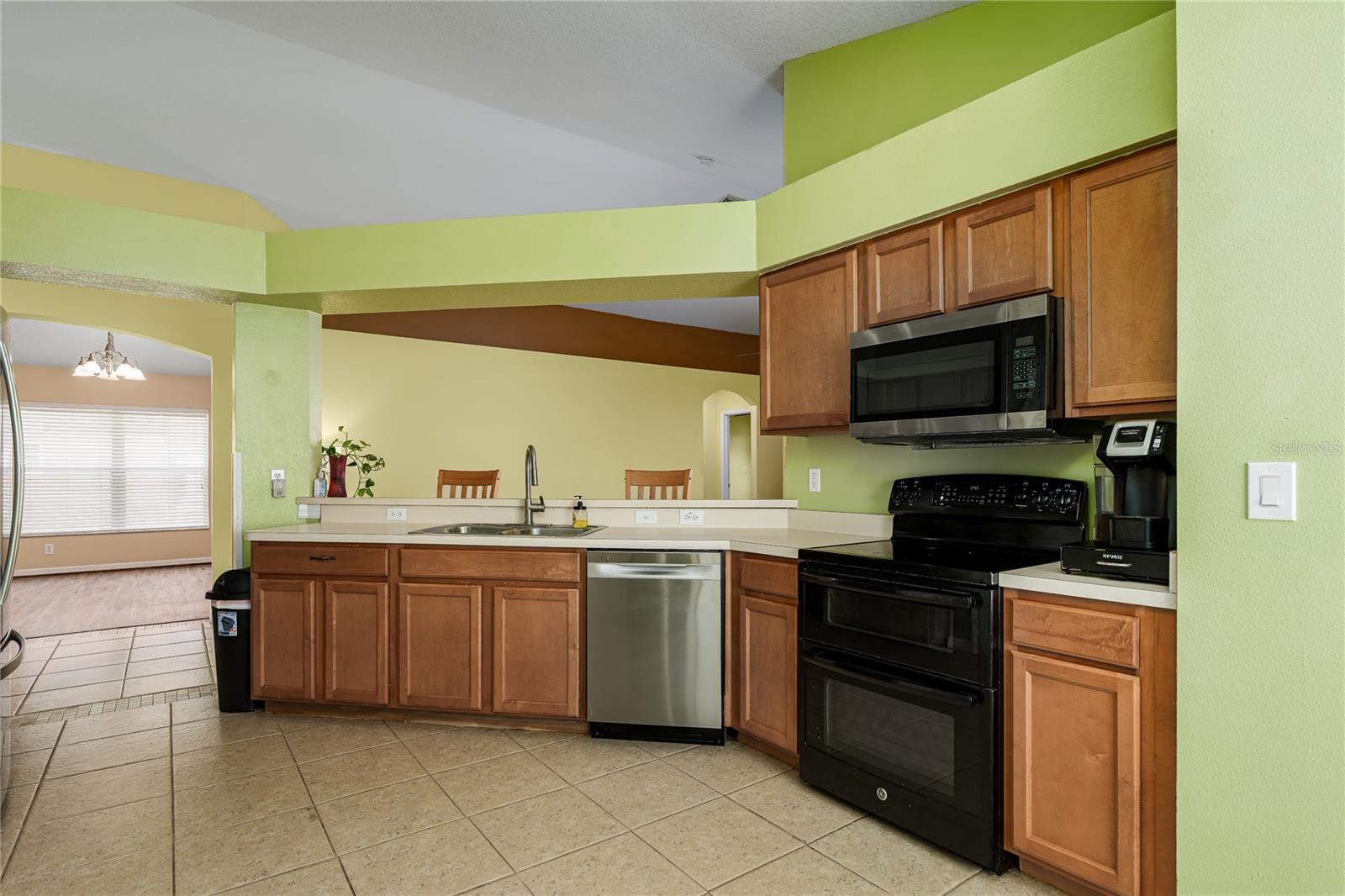 Listing photo id 19 for 2252 Colville Chase Drive