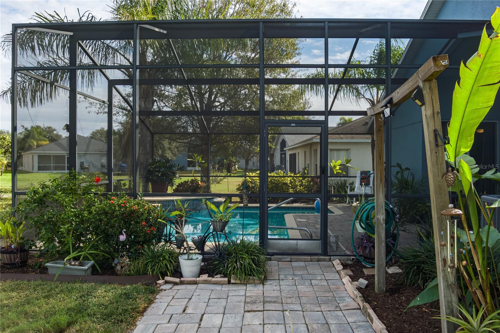 Listing photo id 38 for 2252 Colville Chase Drive