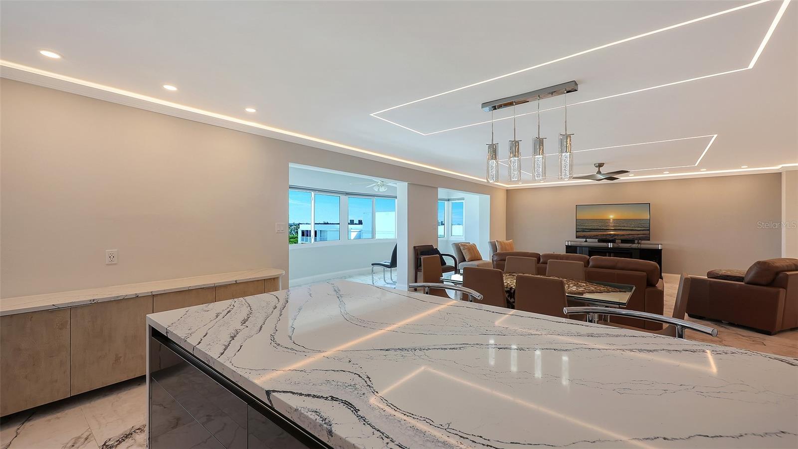 Image 23 of 58 For 1750 Benjamin Franklin Drive 9f