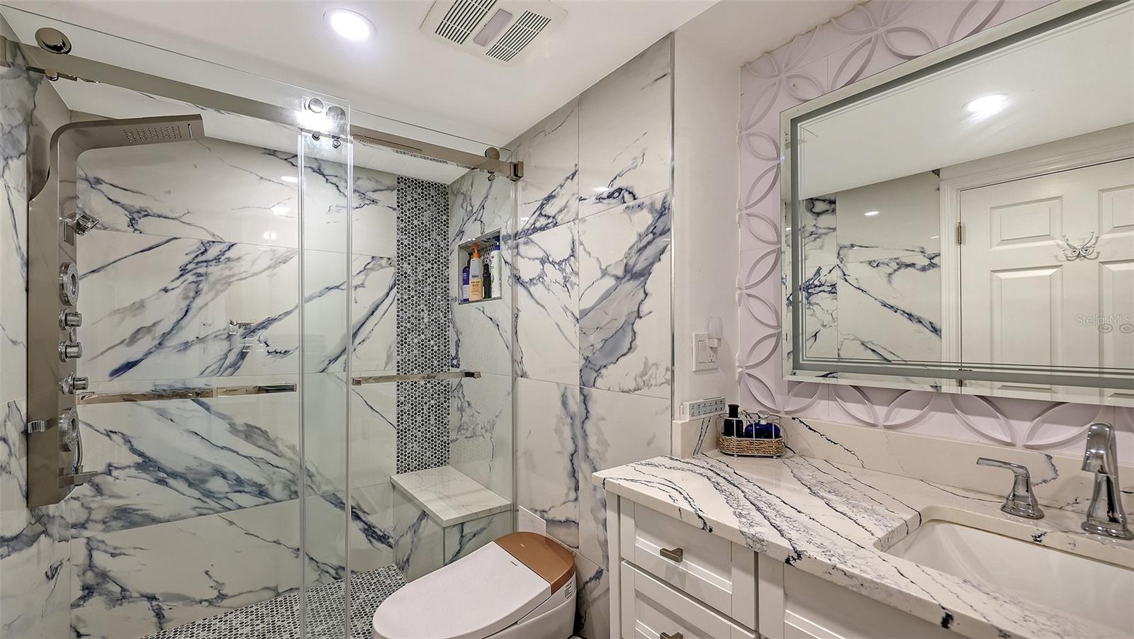 Image 31 of 58 For 1750 Benjamin Franklin Drive 9f