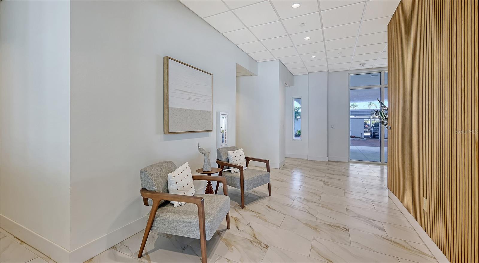 Image 50 of 58 For 1750 Benjamin Franklin Drive 9f