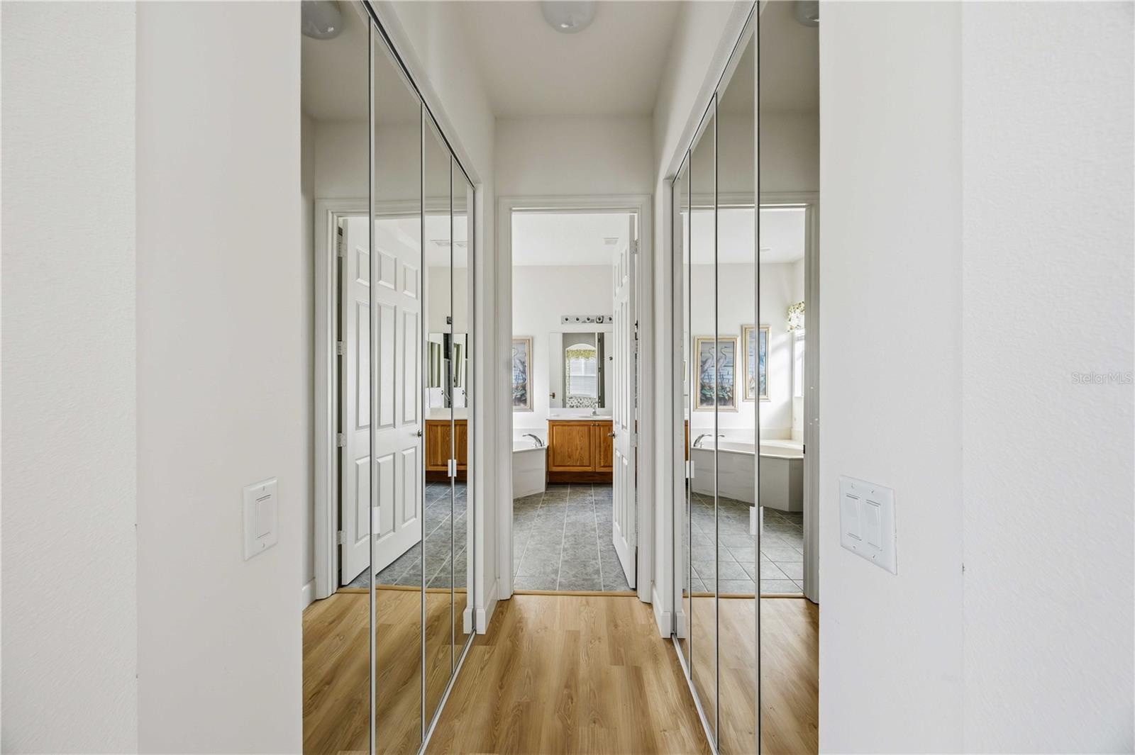 Image 19 of 47 For 4218 64th Drive E