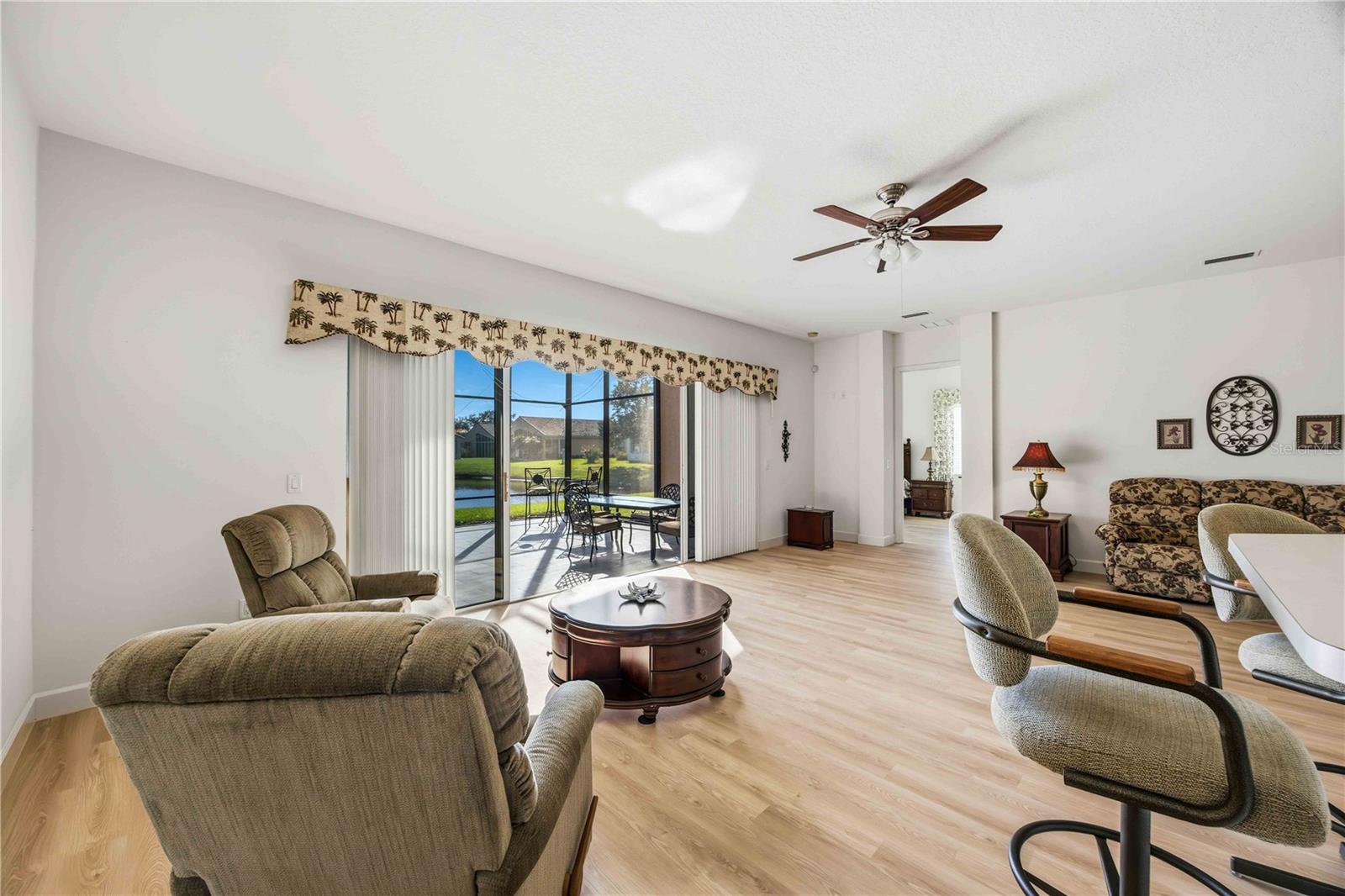 Image 9 of 47 For 4218 64th Drive E