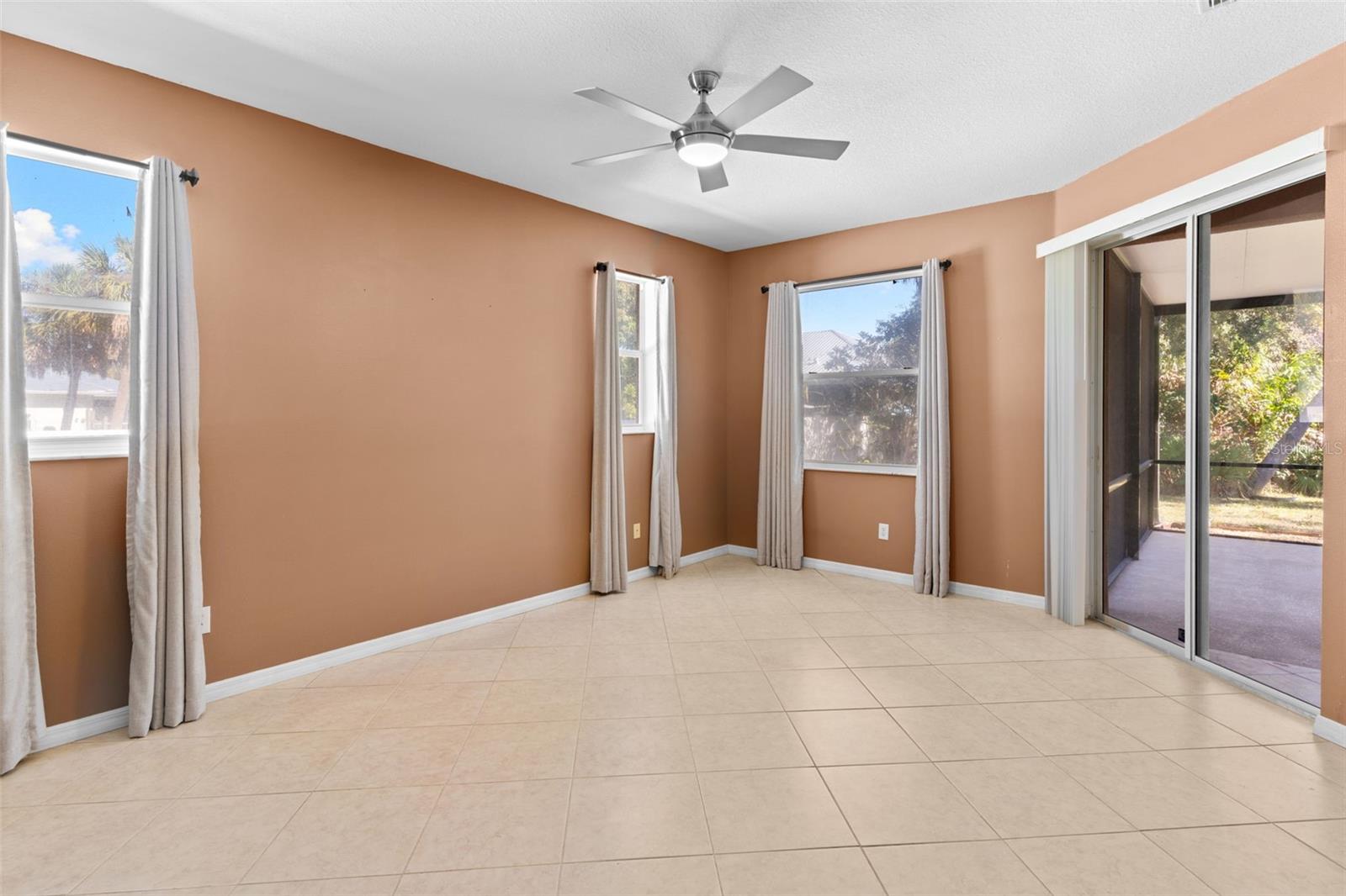 Image 15 of 35 For 1906 Lamont Street