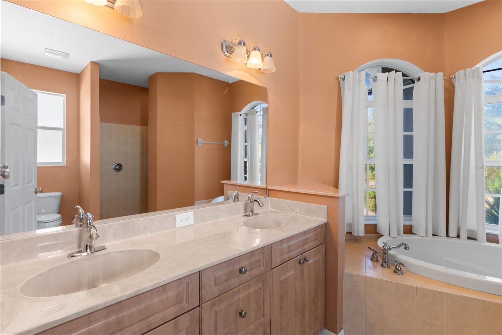 Image 17 of 35 For 1906 Lamont Street