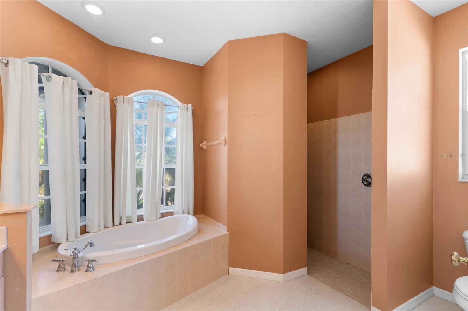 Image 19 of 35 For 1906 Lamont Street