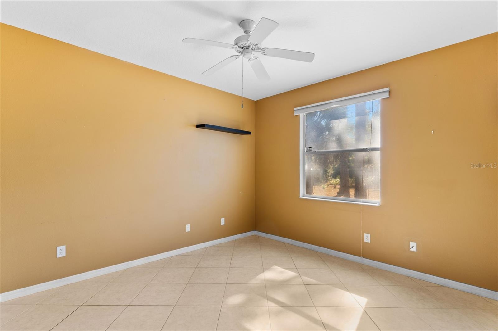 Image 23 of 35 For 1906 Lamont Street