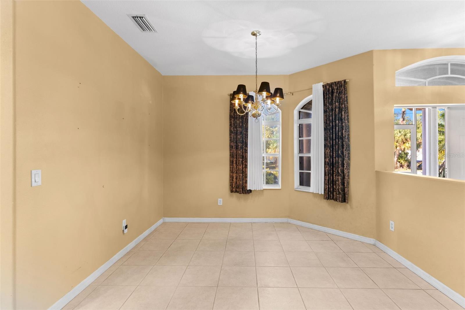 Image 9 of 35 For 1906 Lamont Street