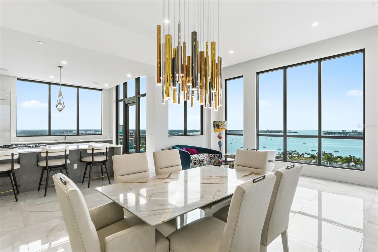 Image 12 of 70 For 33 Palm Avenue 1701