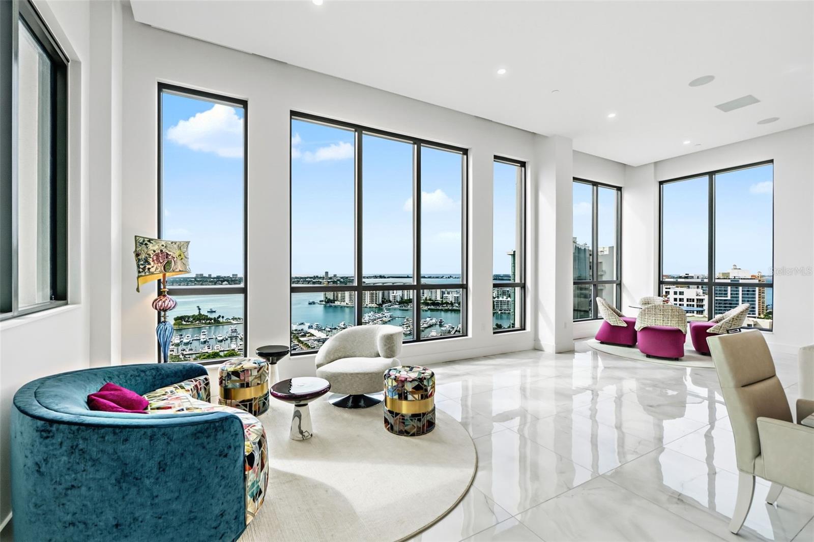 Image 2 of 70 For 33 Palm Avenue 1701