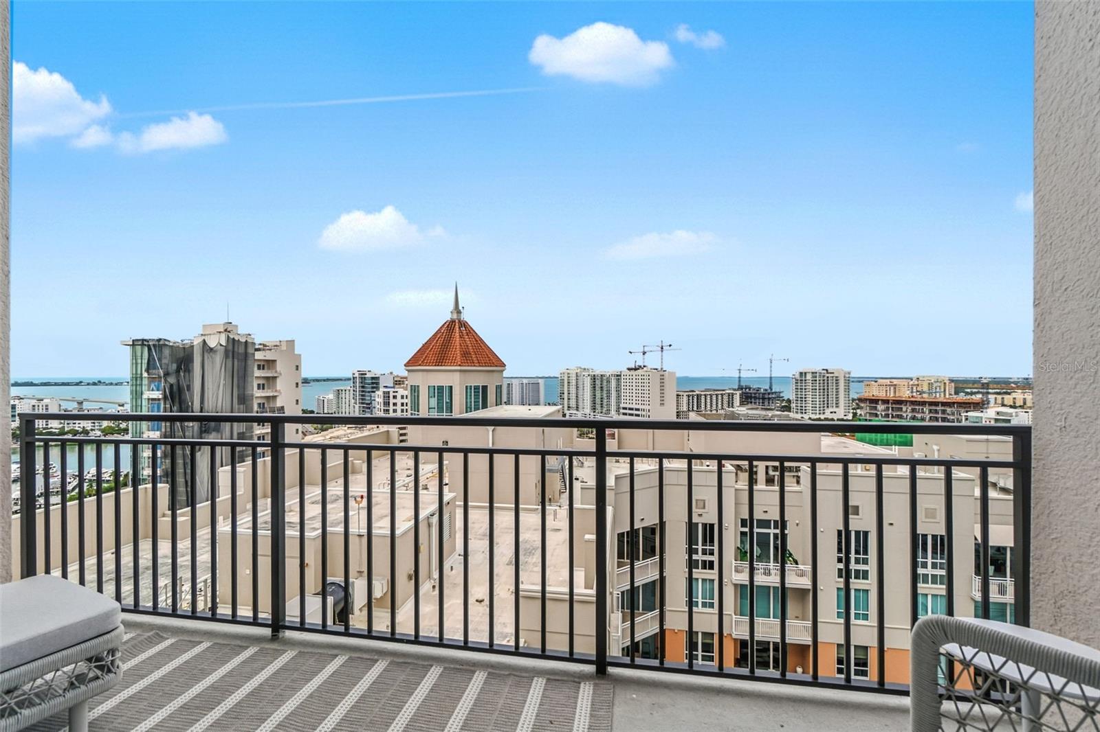 Image 48 of 70 For 33 Palm Avenue 1701