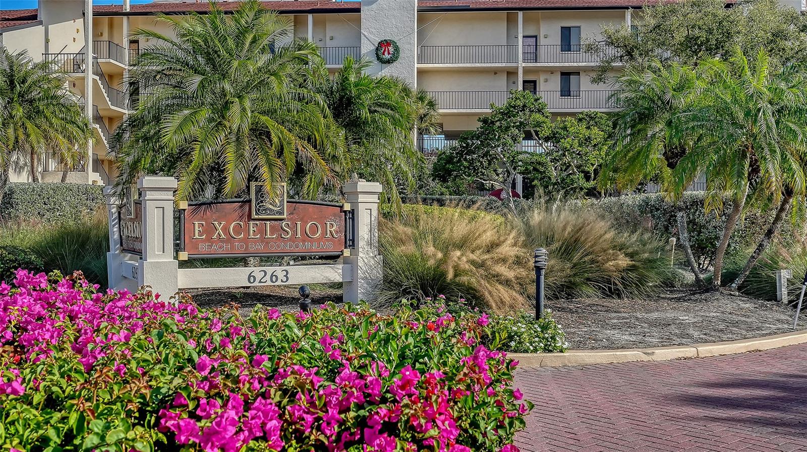 Image 2 of 48 For 6265 Midnight Pass Road 306