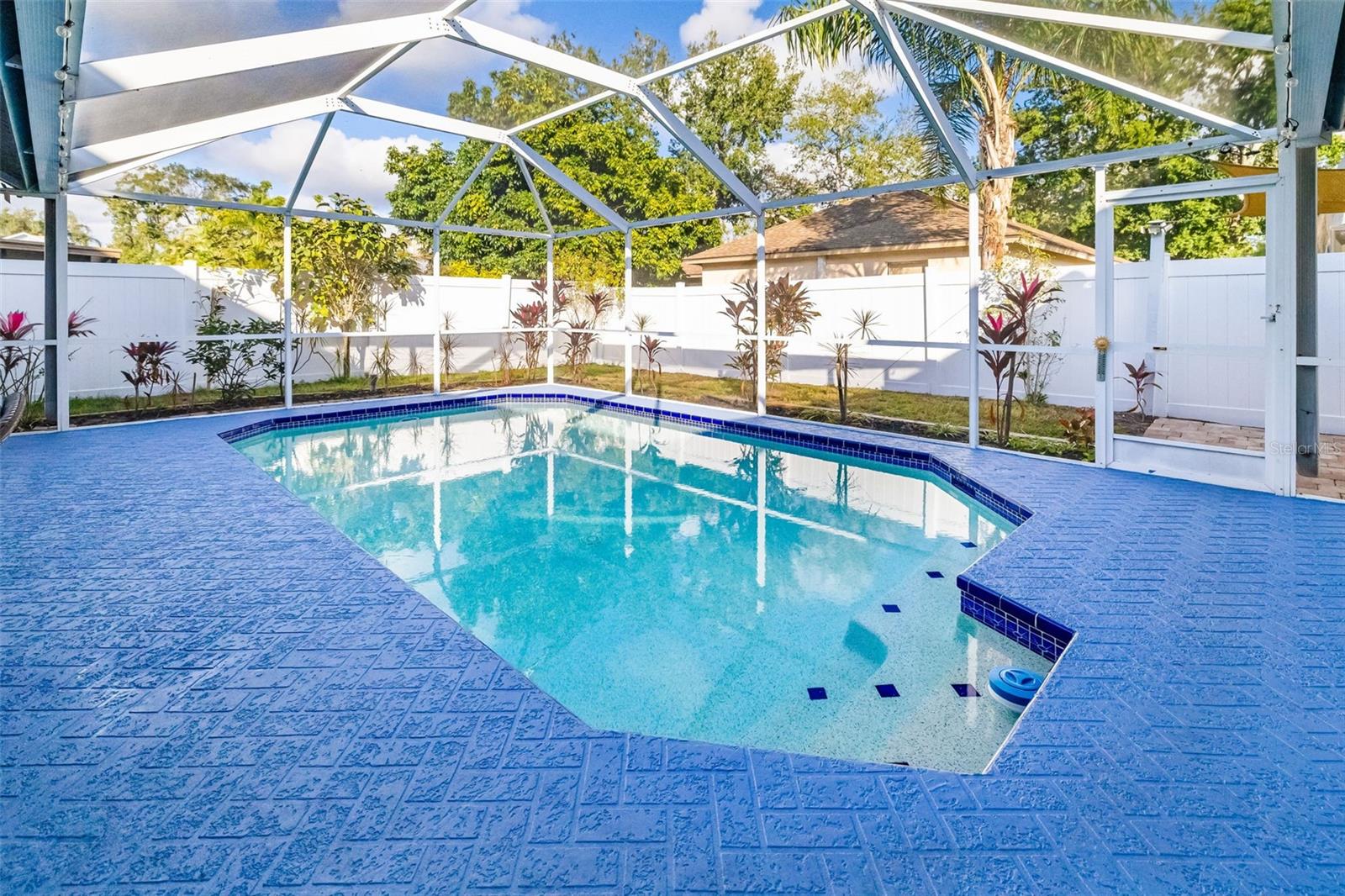 Image 46 of 76 For 5742 Forester Oak Court