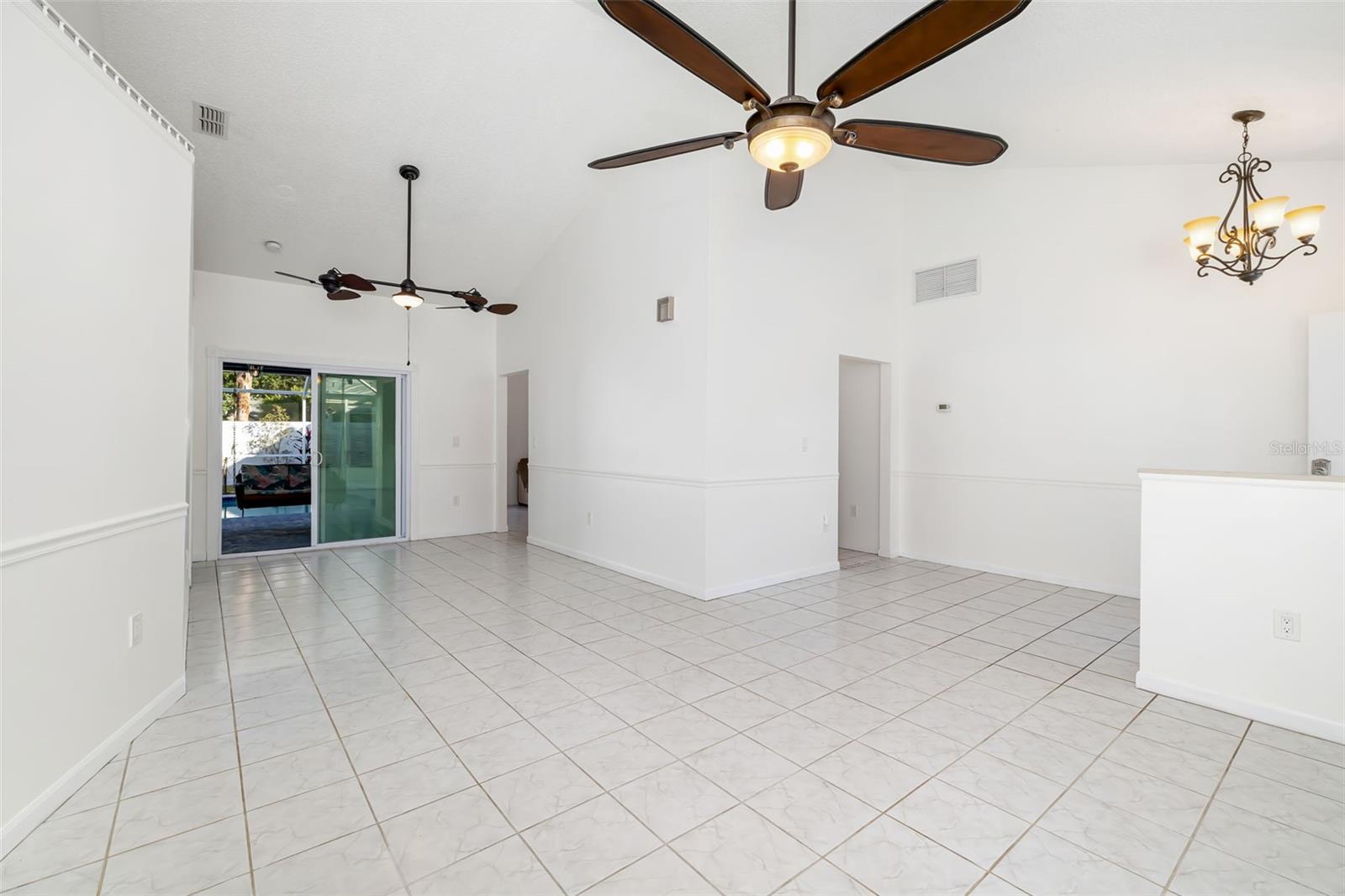 Image 9 of 76 For 5742 Forester Oak Court