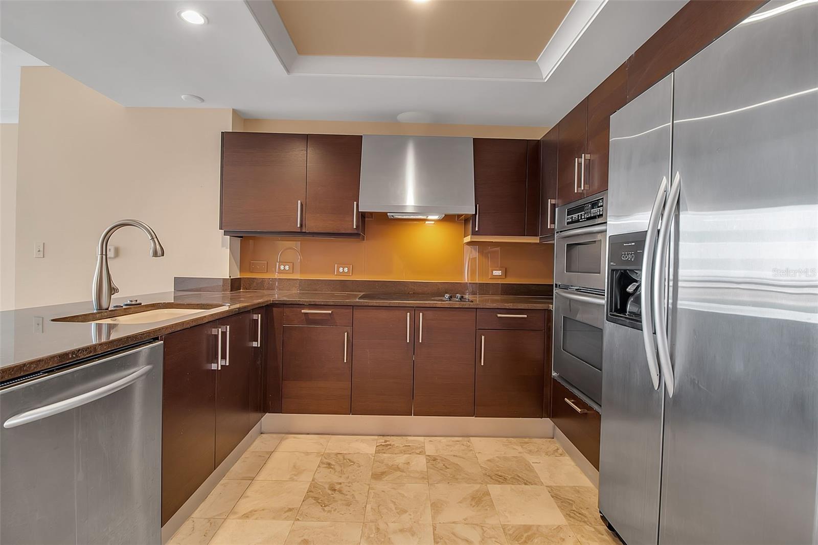 Image 17 of 68 For 1350 Main Street 707