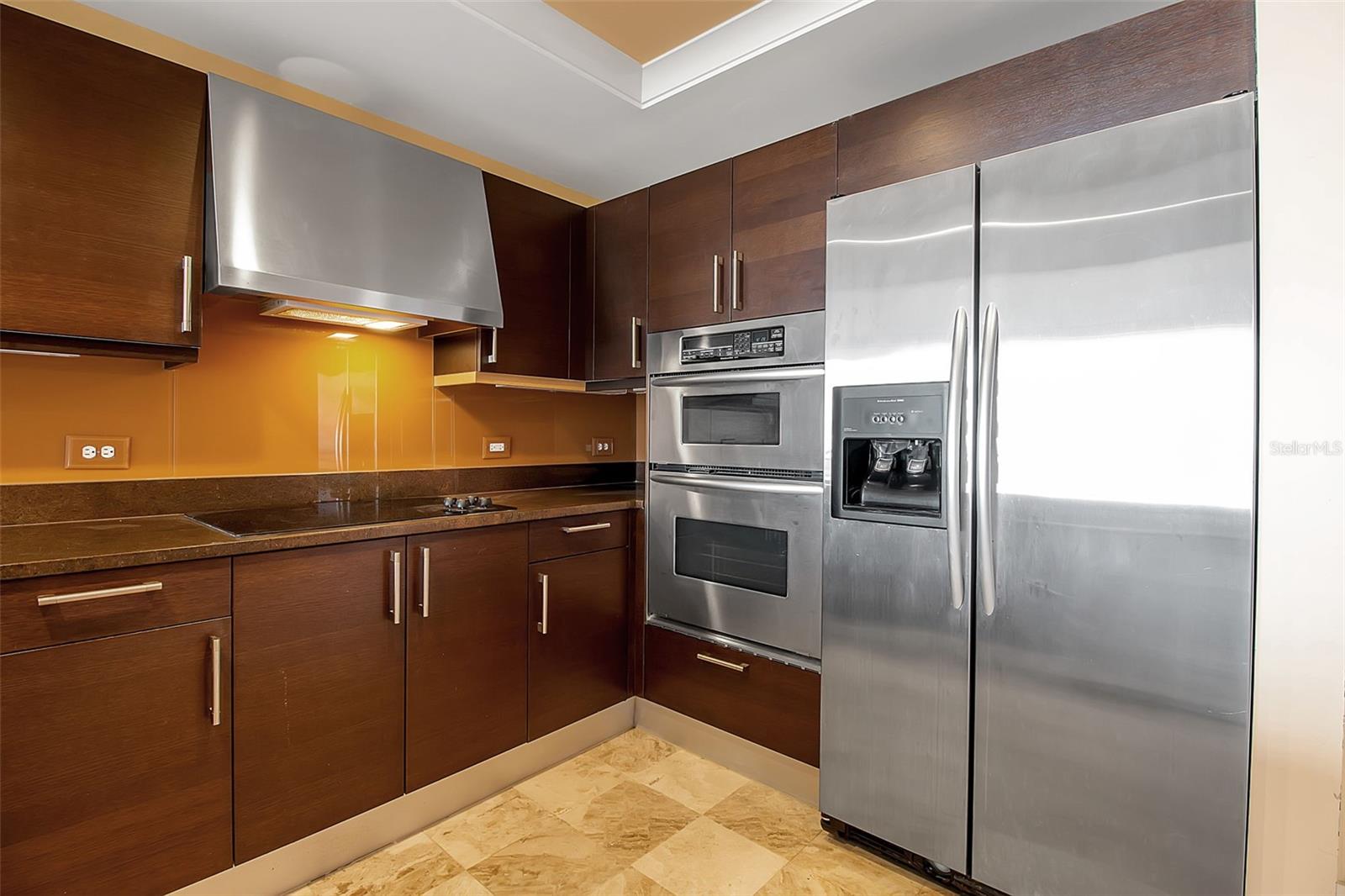 Image 18 of 68 For 1350 Main Street 707