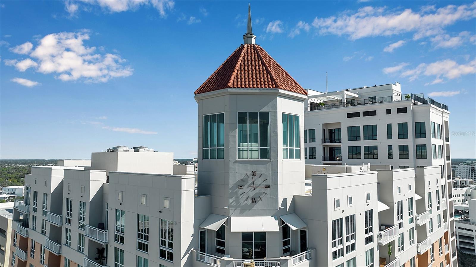 Image 4 of 68 For 1350 Main Street 707