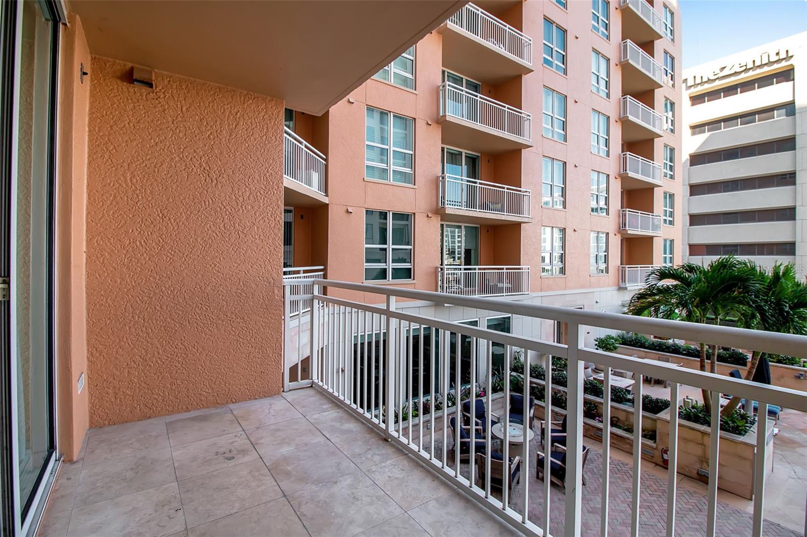 Image 43 of 68 For 1350 Main Street 707