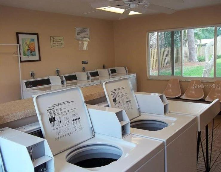 Image 10 of 11 For 5800 Hollywood Boulevard 324