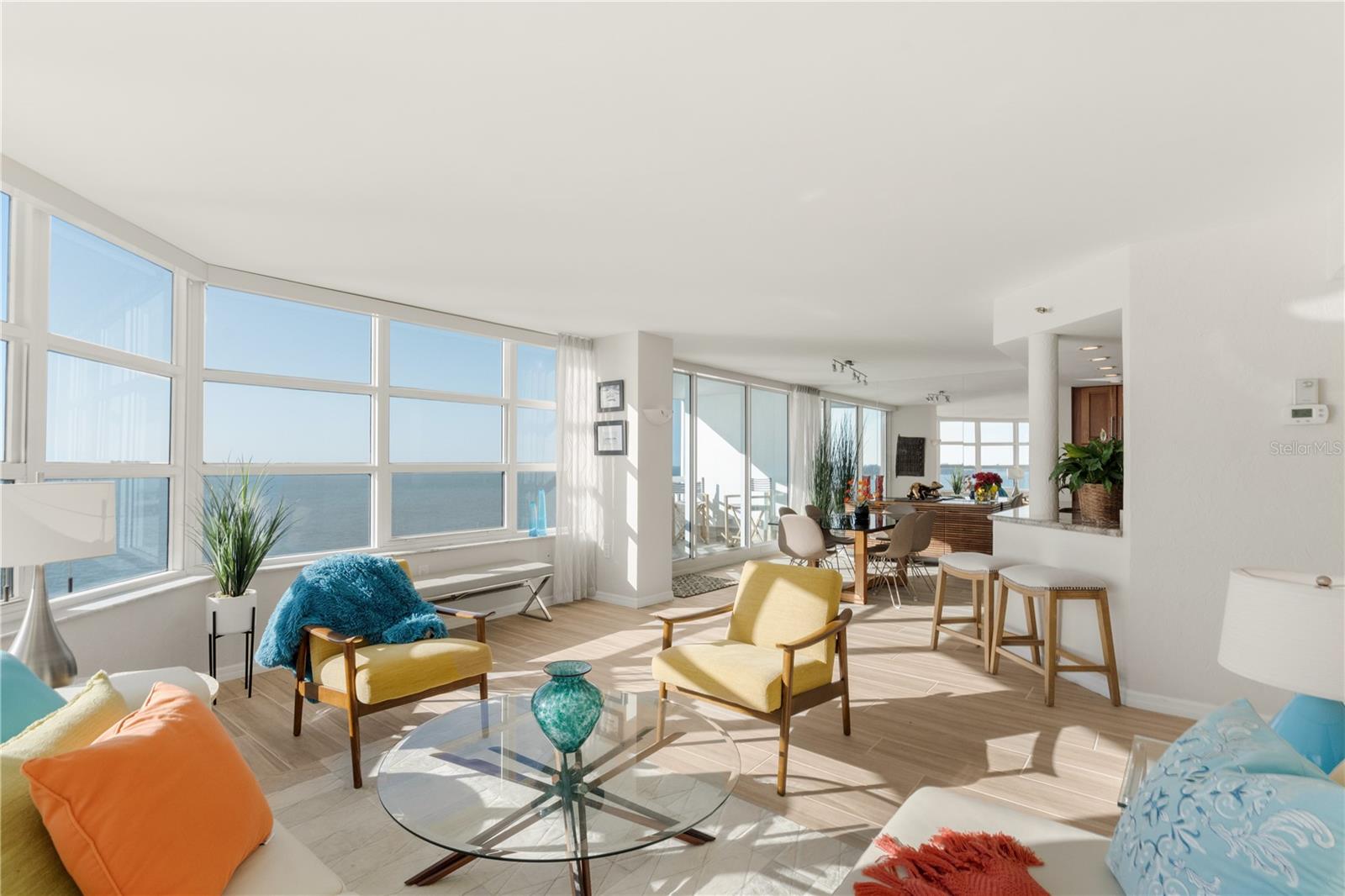 Image 11 of 35 For 888 Blvd Of The Arts  1205