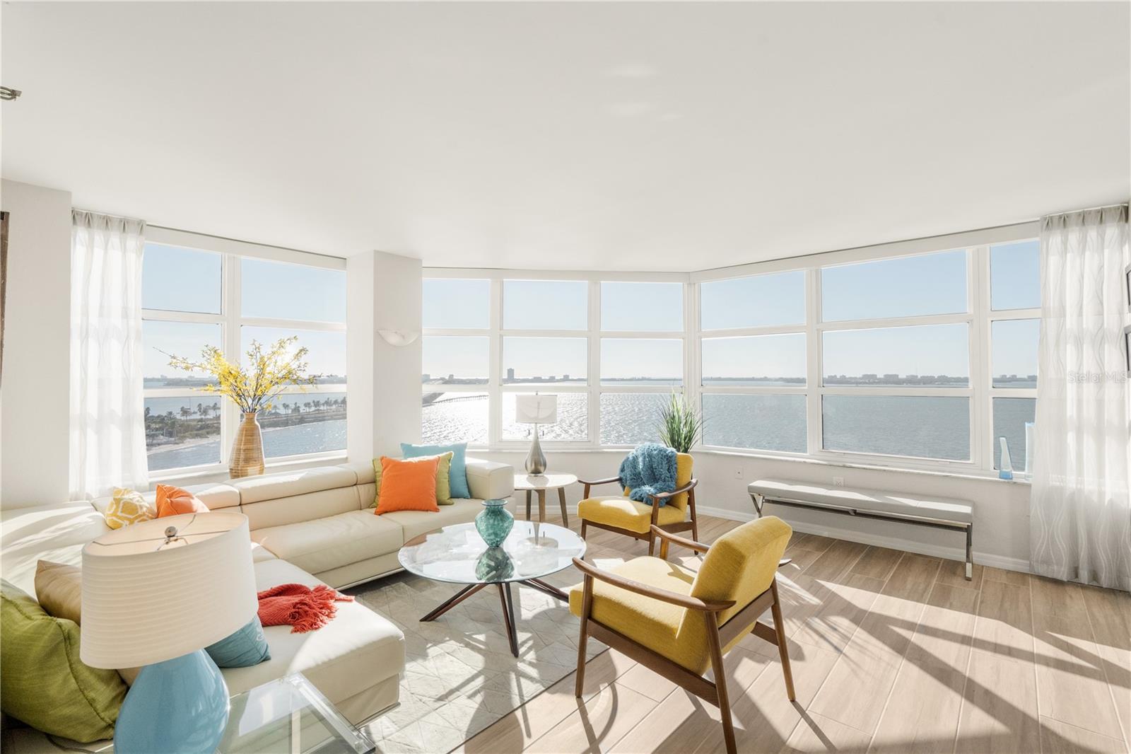 Image 8 of 35 For 888 Blvd Of The Arts  1205