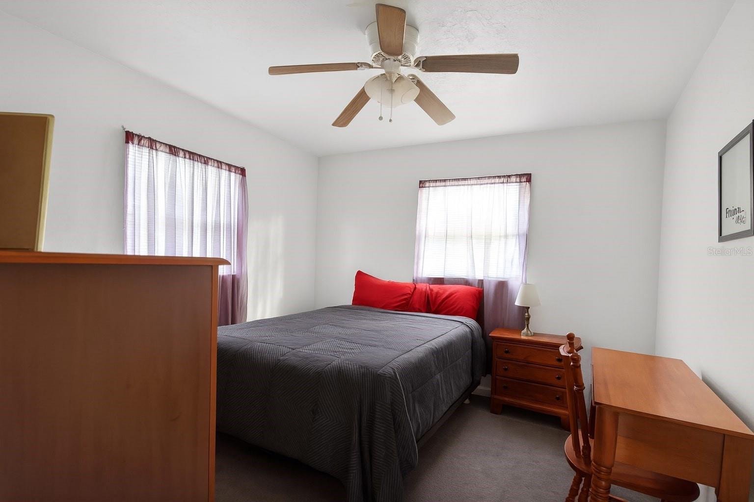 Image 11 of 14 For 21422 69th Avenue