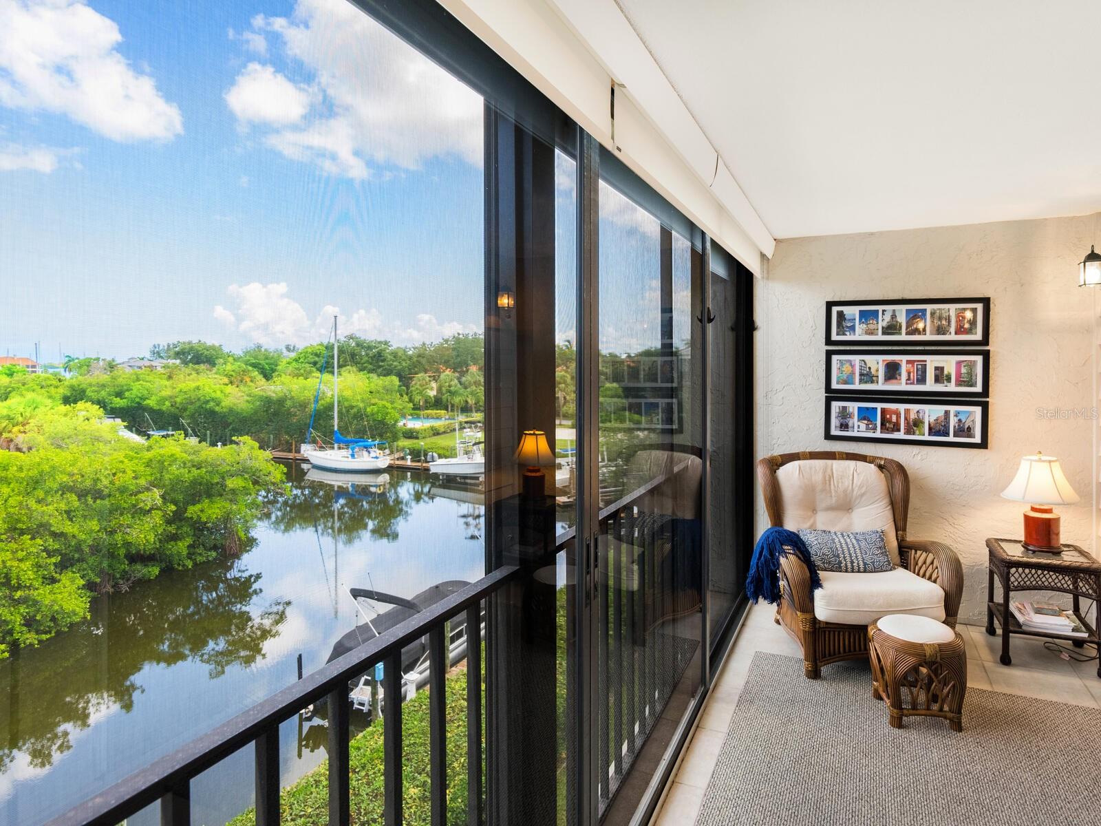 Image 21 of 54 For 4212 126th Street W 409